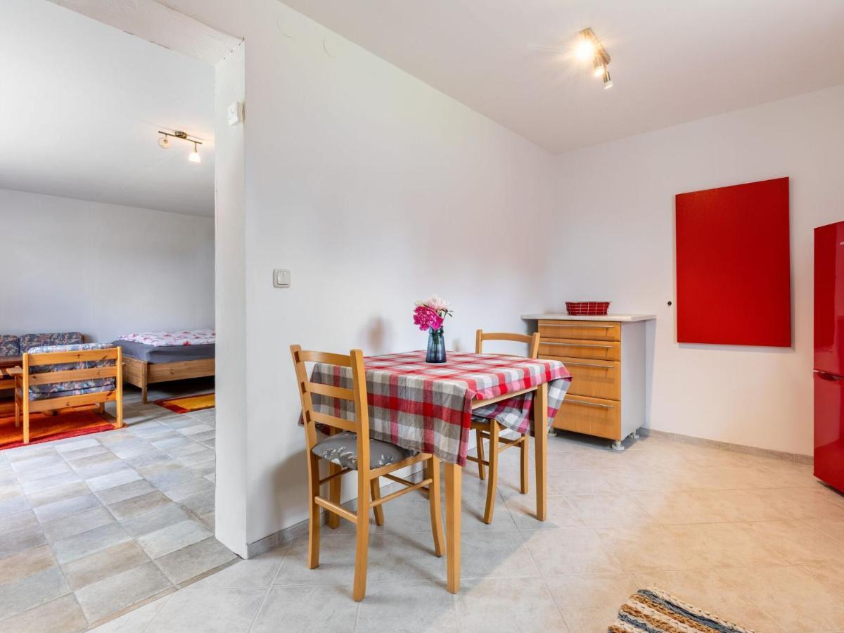 Snug Holiday Home In Divitz Spoldershagen Near Skydiving Extérieur photo
