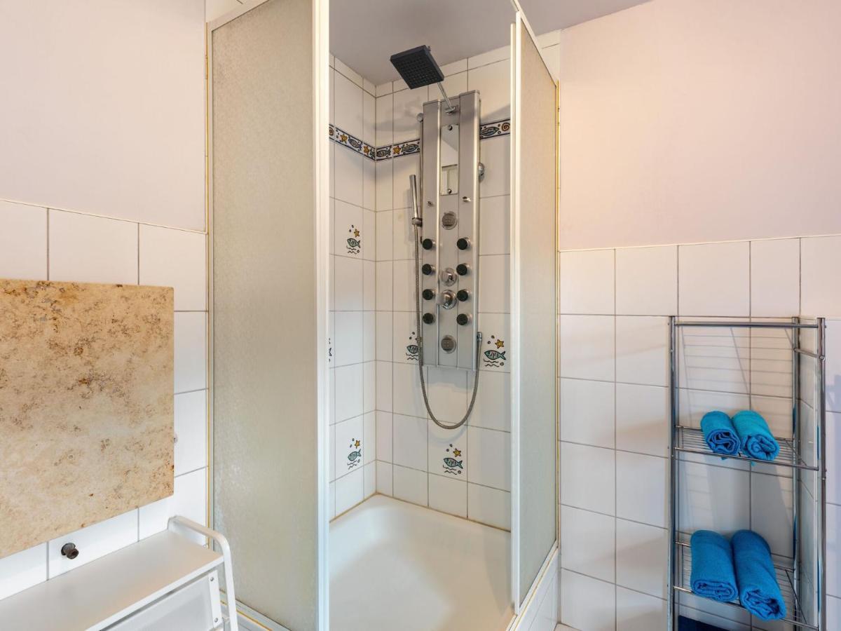 Snug Holiday Home In Divitz Spoldershagen Near Skydiving Extérieur photo